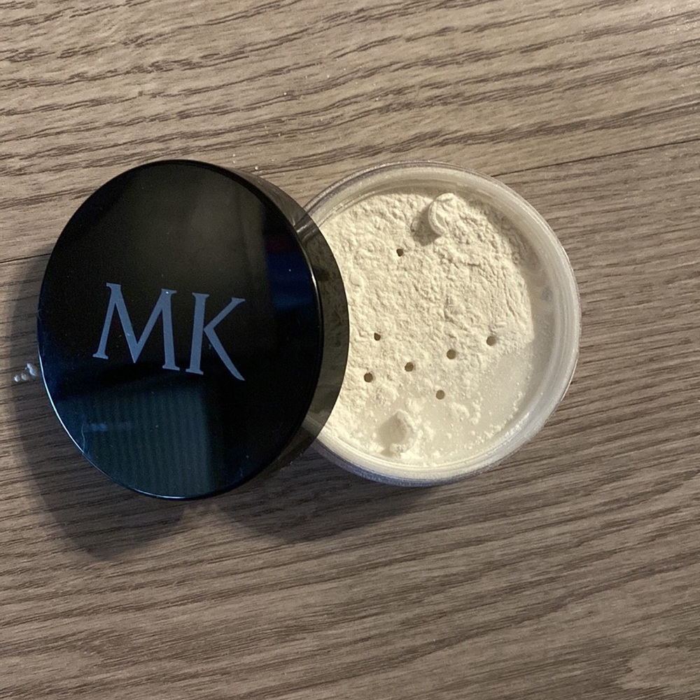 Mary Kay Translucent Powder